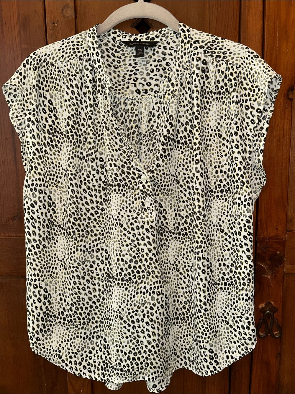 Banana Republic Black & White Leopard Print Cap Sleeve Blouse